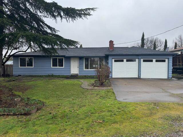 2473 Corona Avenue - Photo 1