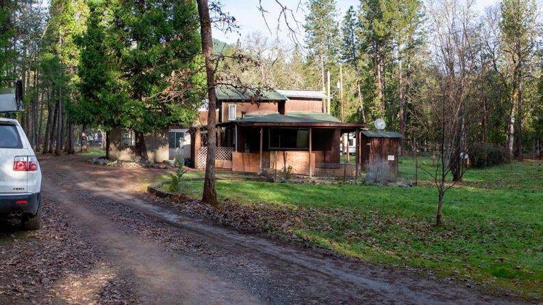 4015 Pleasant Creek Road - Photo 1