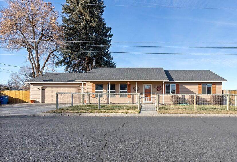 1263 Powell Lane - Photo 1