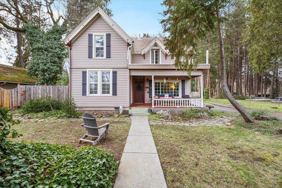 3072 Griffin Creek Road - Photo 1