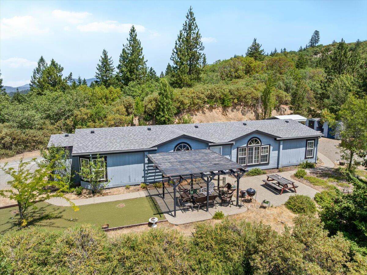 4677 Williams Highway - Photo 1