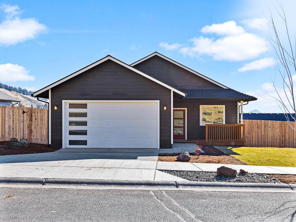 1168 West Ridge Drive - Photo 1