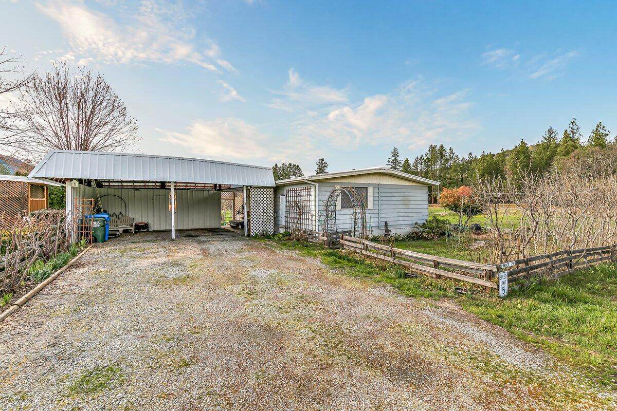 6901 Old Stage Road - Photo 1