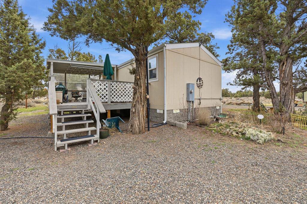 14860 Umpqua Road - Photo 1