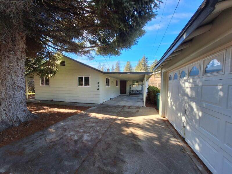 414 Baker Avenue - Photo 1