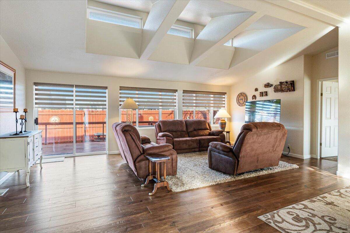 1875 6th Street - Photo 1