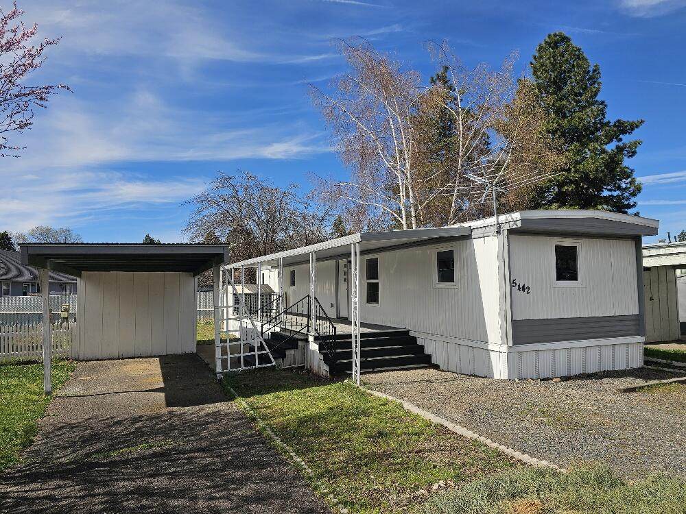 5442 Shasta Way - Photo 1