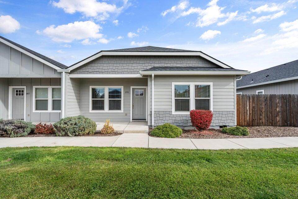 191 Mellecker Way - Photo 1