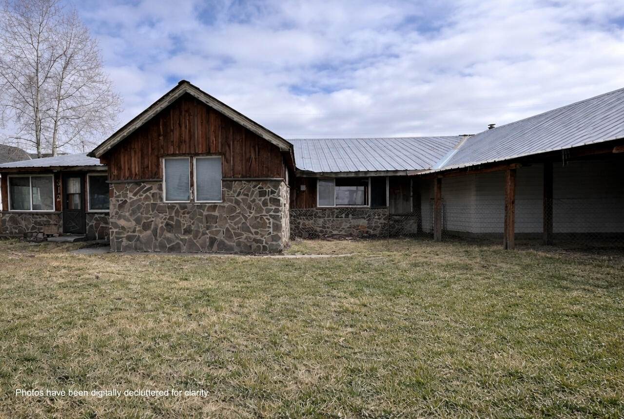312 Avenue A - Photo 1