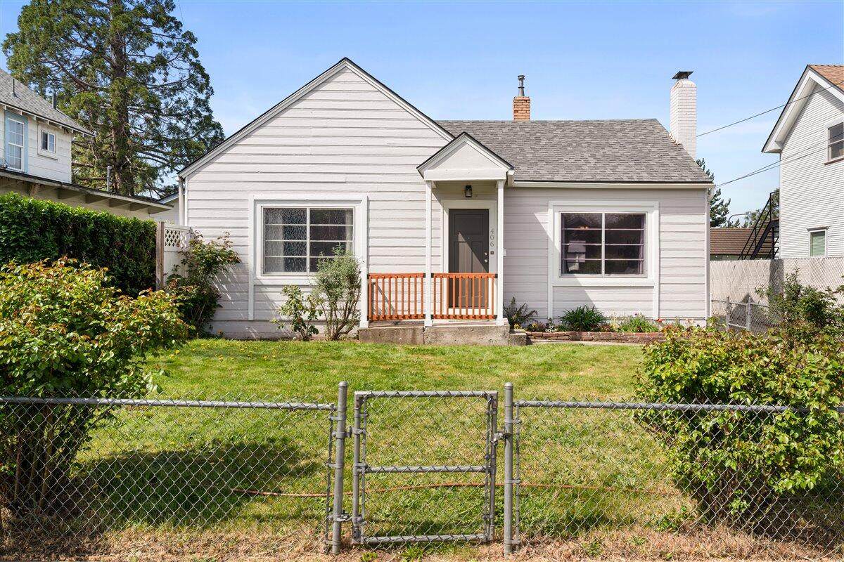 406 Newtown Street - Photo 1