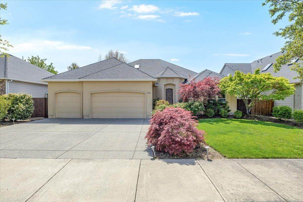 162 Bellerive Drive - Photo 1