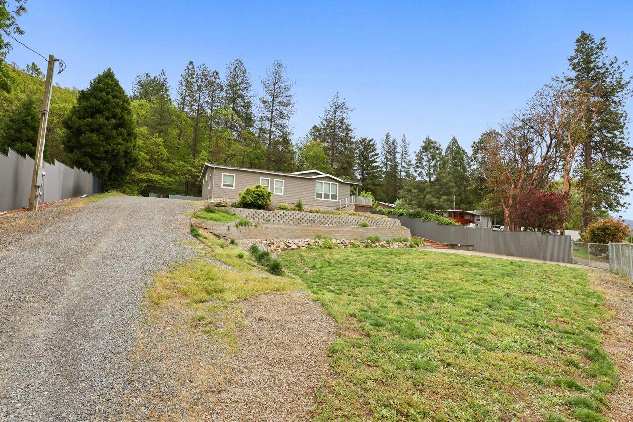 4782 River - Photo 1