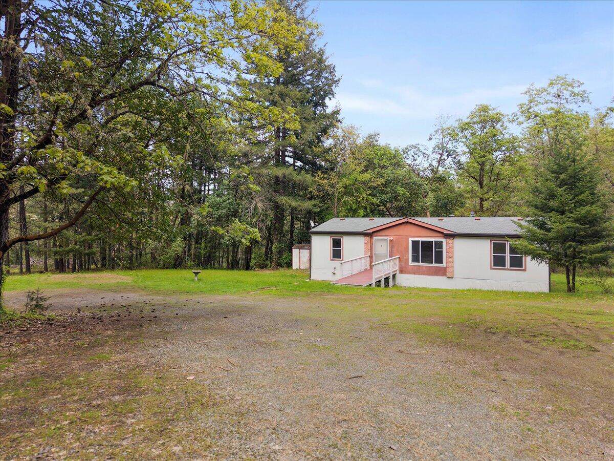 1360 Sunny Glen Way - Photo 1