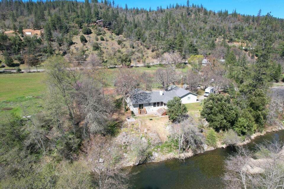 7255 Upper Applegate Road - Photo 1