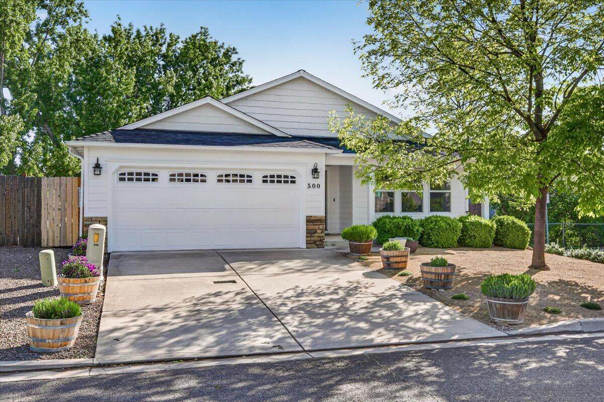 500 Antilles Lane - Photo 1