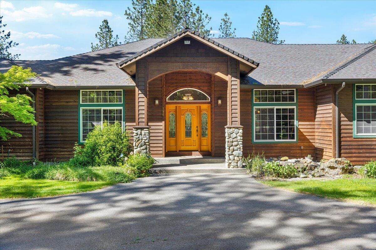 196 Pooh Lane - Photo 1