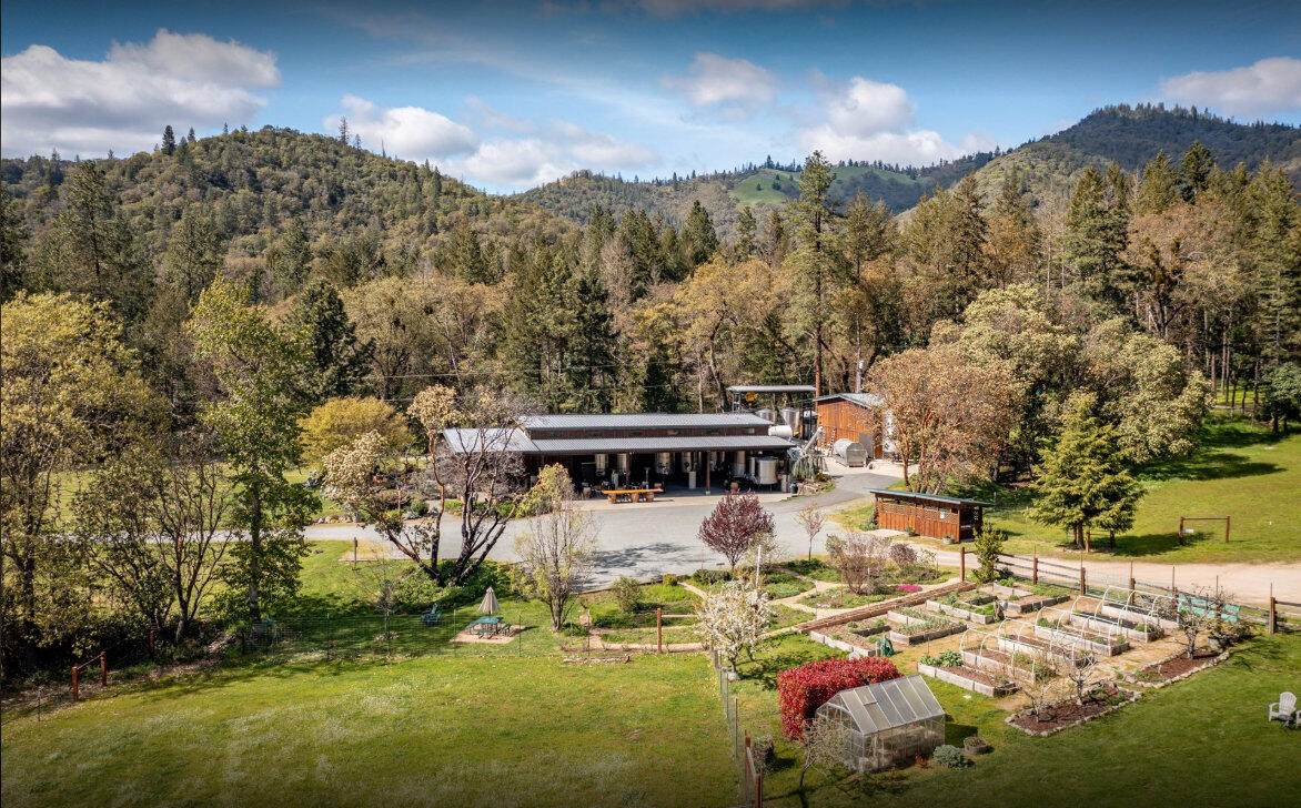 818 Slagle Creek Road - Photo 1