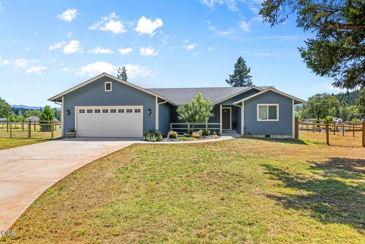 531 Schumacher Street - Photo 1