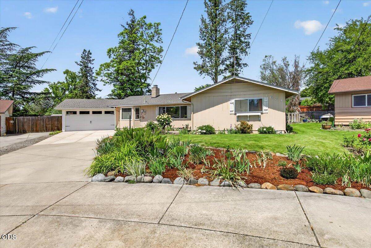 1621 Gayety Lane - Photo 1