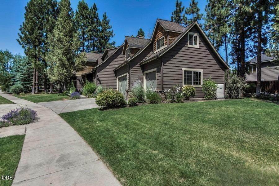 61212 Gorge View Street - Photo 1