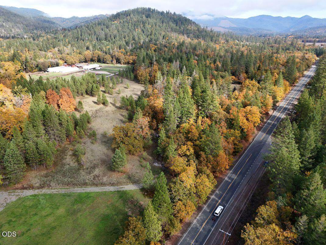 2350 Caves Highway - Photo 1