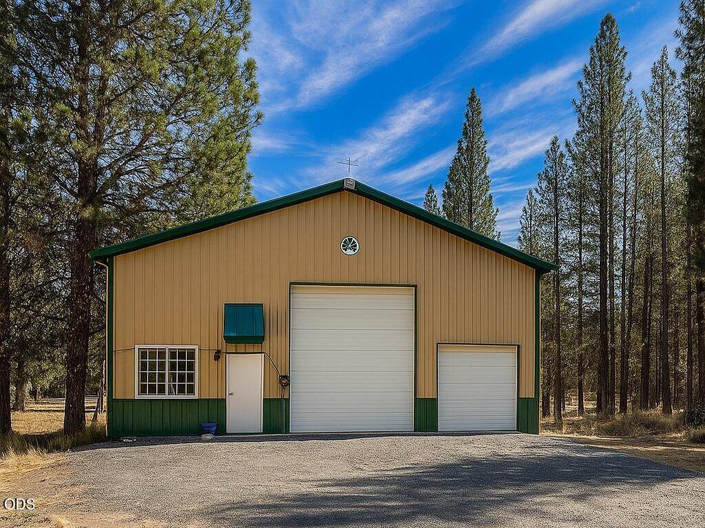 4733 Swan Drive - Photo 1