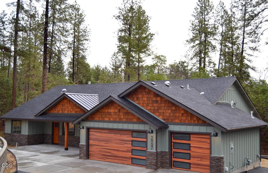2643 Sylvan Drive - Photo 1