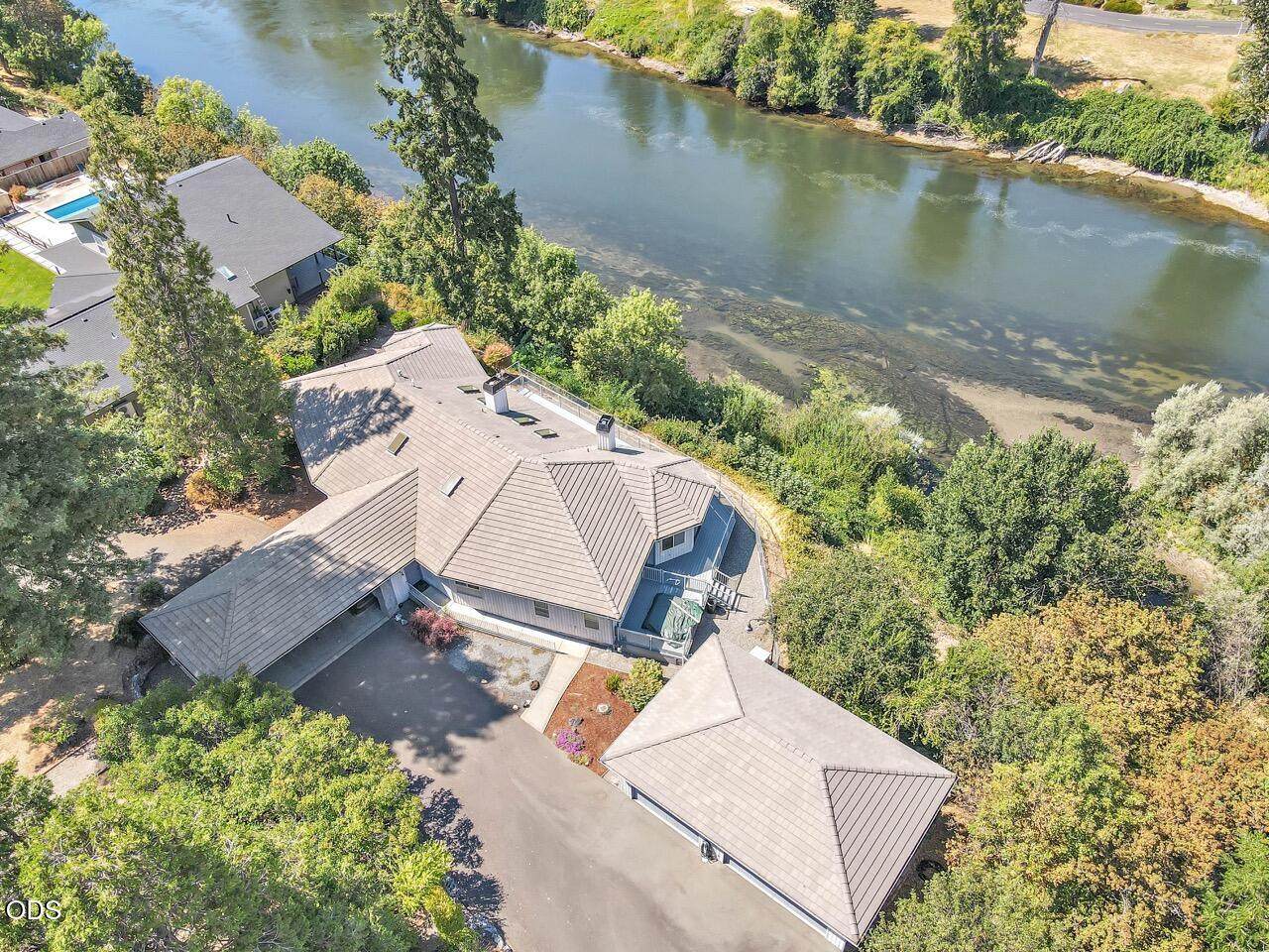 1282 Shady Lane - Photo 1