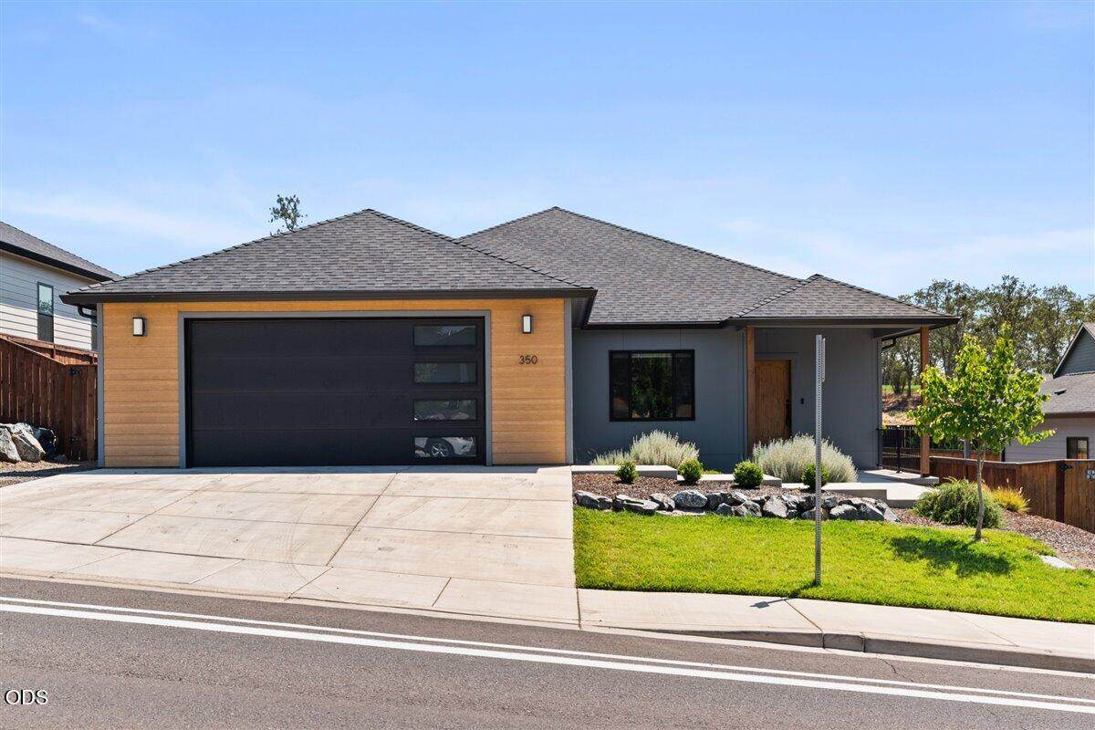 350 Arrowhead Trail - Photo 1