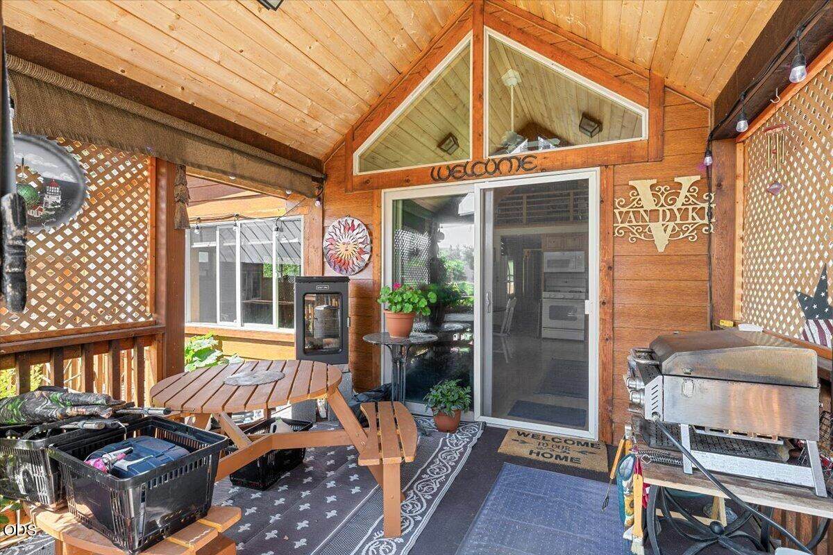 https://bt-photos.global.ssl.fastly.net/coar/orig_boomver_1_220226701-2.jpg