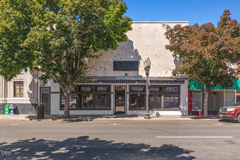 617 Main Street - Photo 1