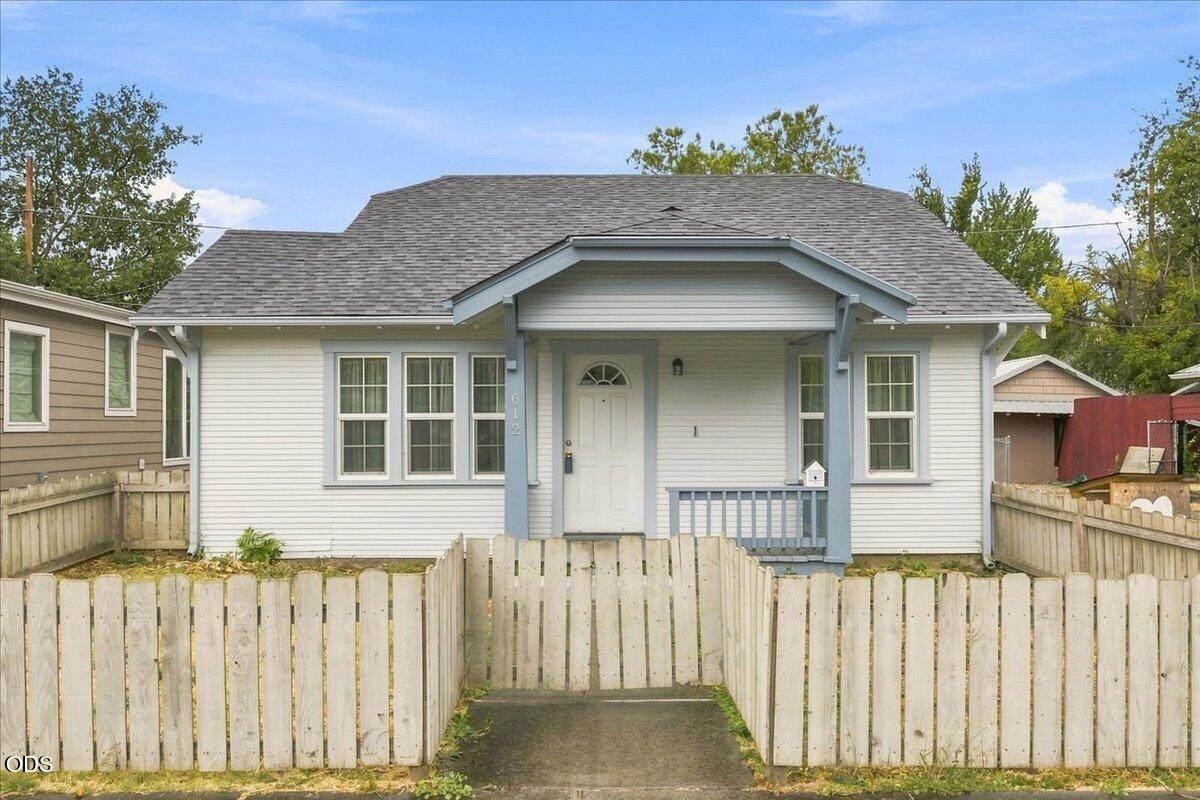 612 Ivy Street - Photo 1