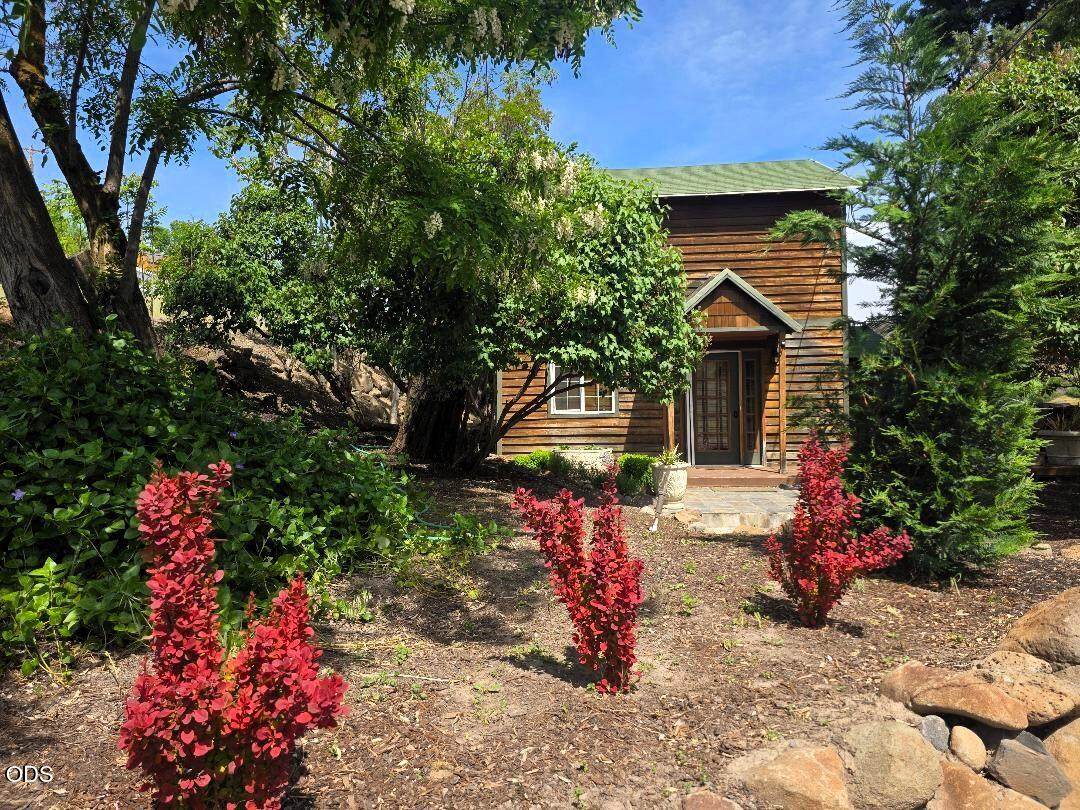 110 Staats Avenue - Photo 1