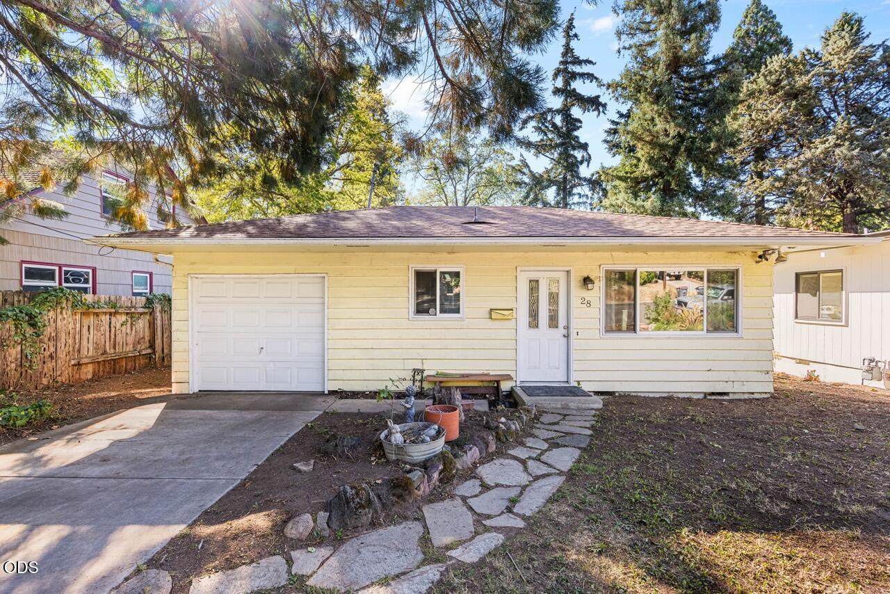 28 Eastwood Drive - Photo 1