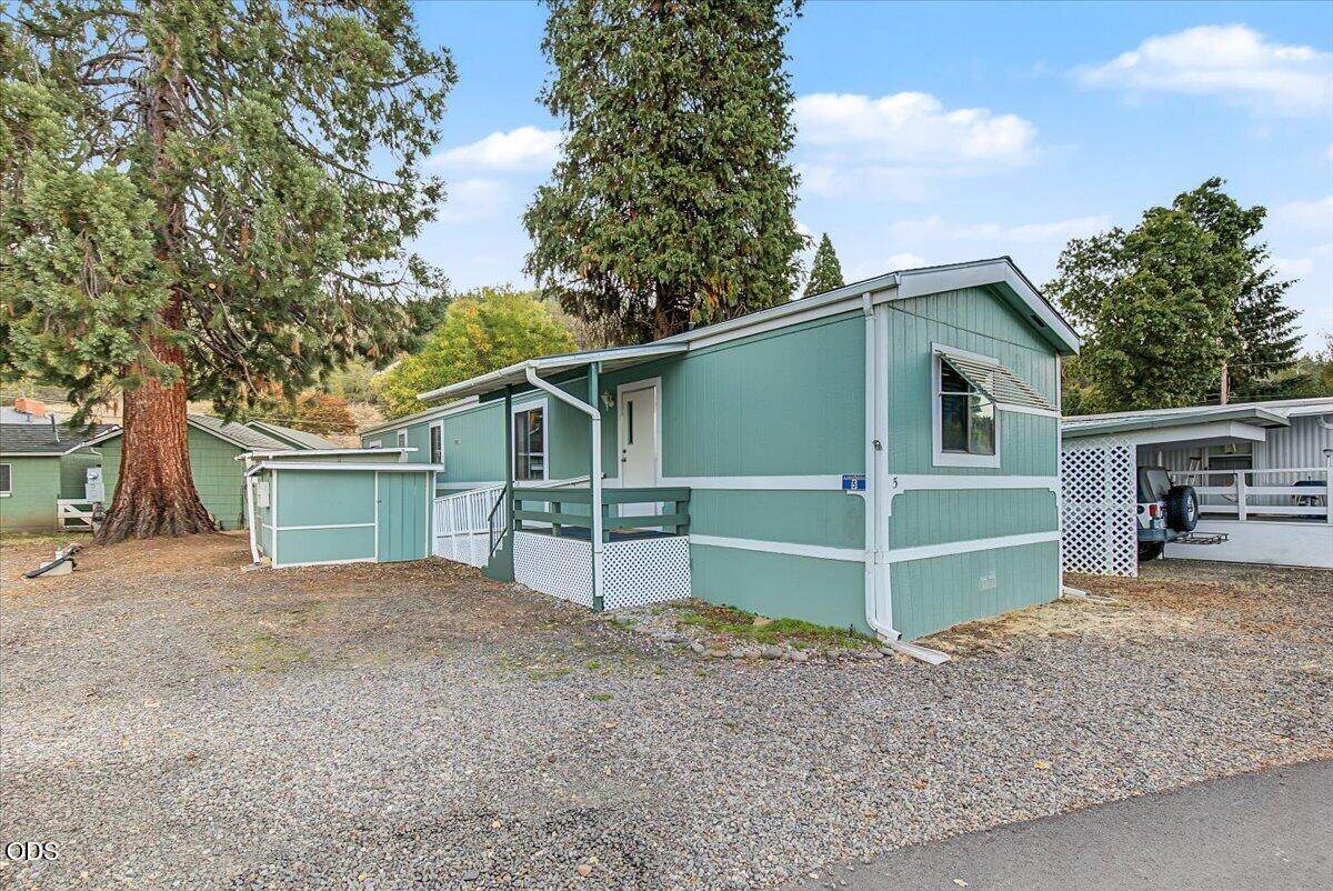 7 Brophy Way - Photo 1