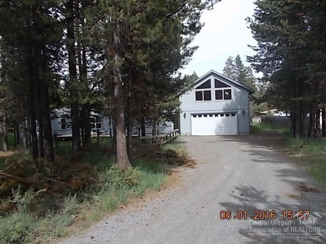 16500 Sprague Loop, La Pine, OR 97739 (MLS #201601357) :: Birtola Garmyn High Desert Realty