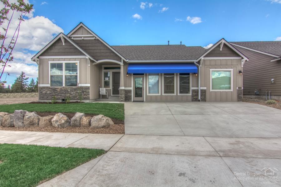 20826 NE Bobwhite Court, Bend, OR 97701 (MLS #201602688) :: Birtola Garmyn High Desert Realty