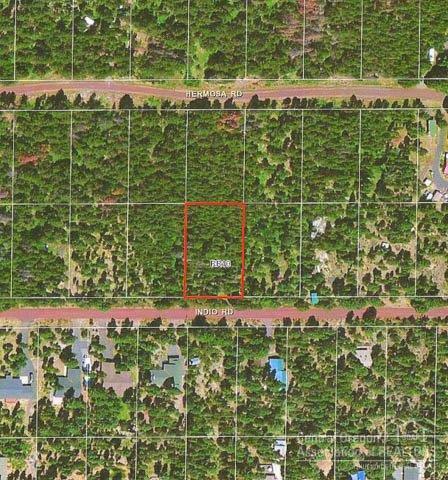 16910 Indio Road, Bend, OR 97707 (MLS #201610037) :: Birtola Garmyn High Desert Realty