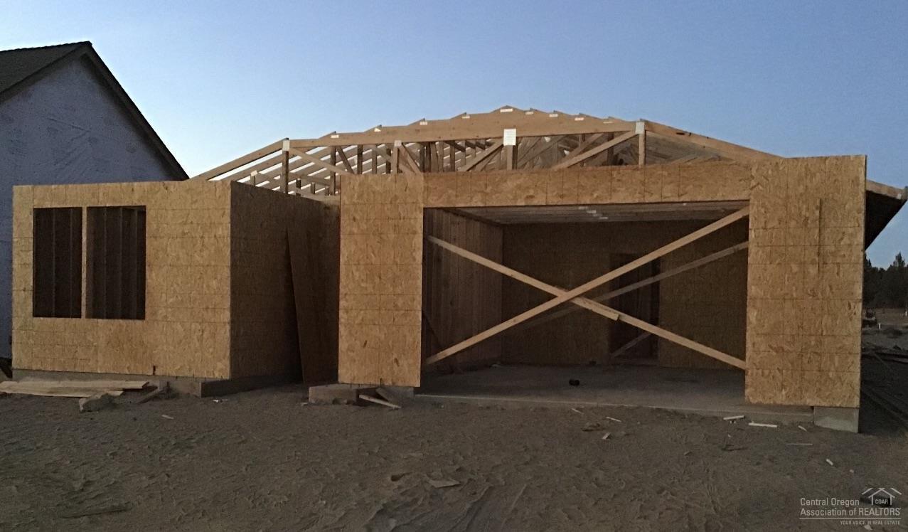 4071 Coyote Avenue - Photo 1