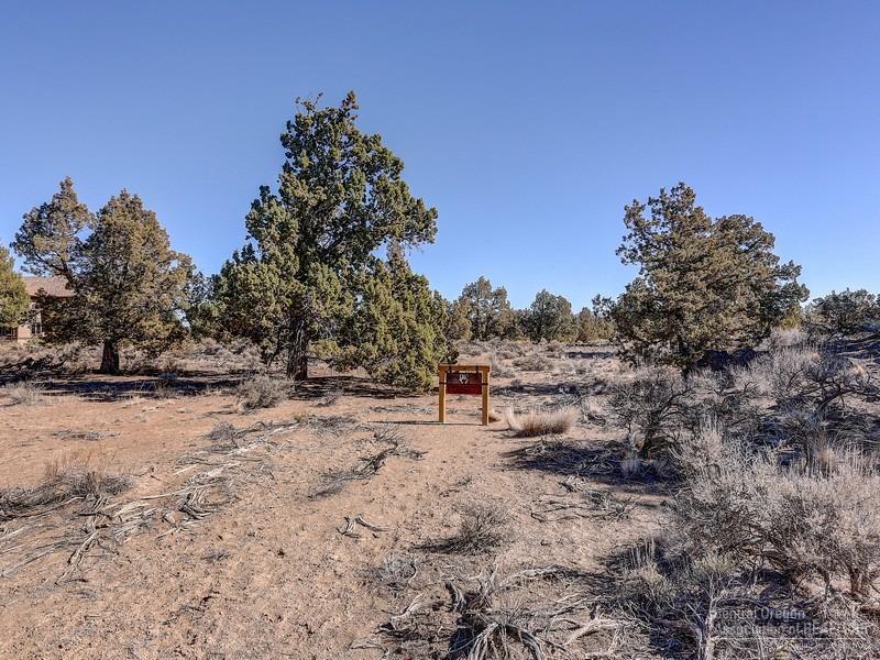 65698 Cairn Court - Photo 1