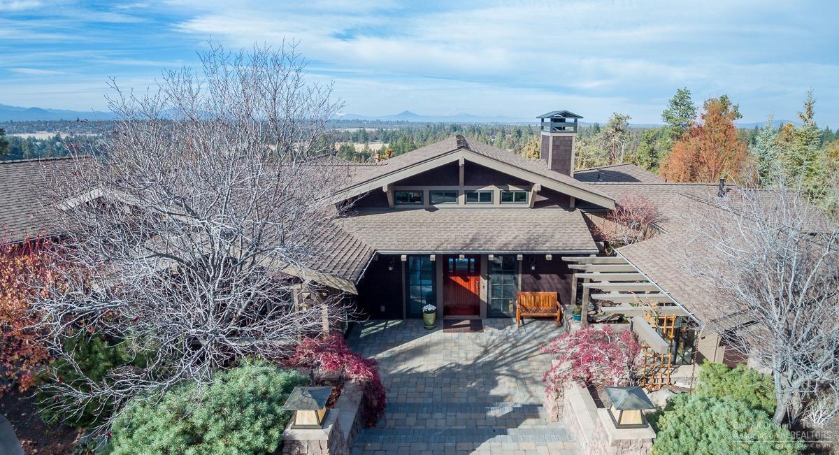 1010 Foxwood Place - Photo 1