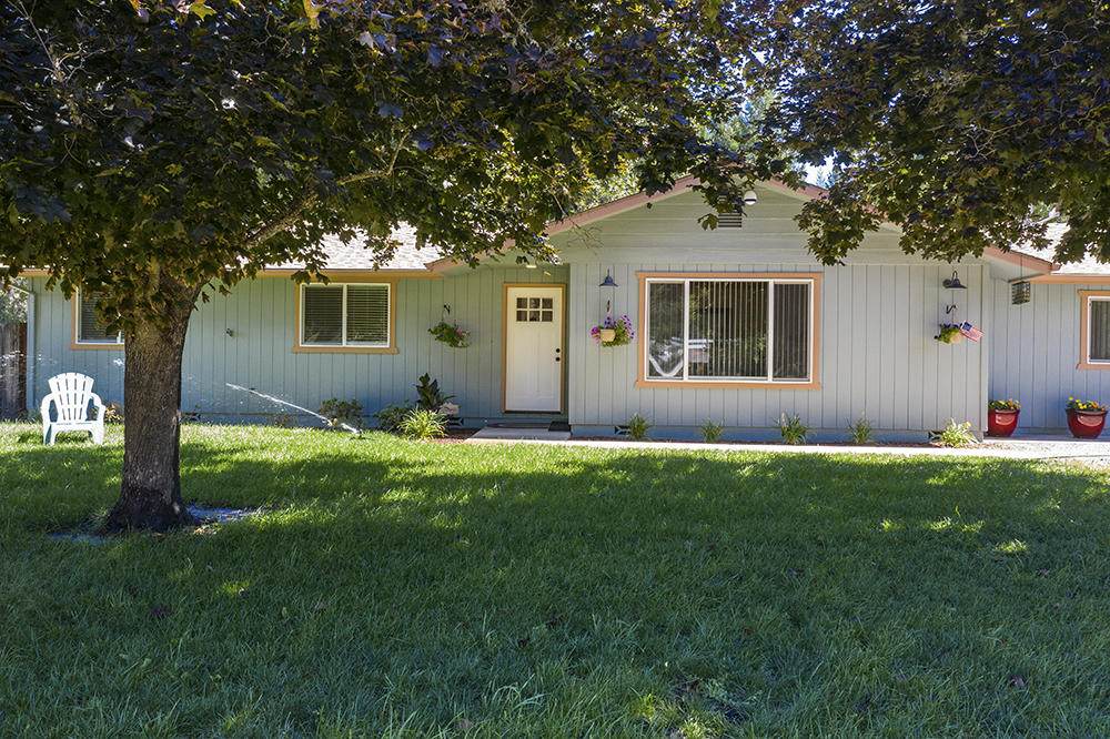 1530 Thompson Creek Road - Photo 1