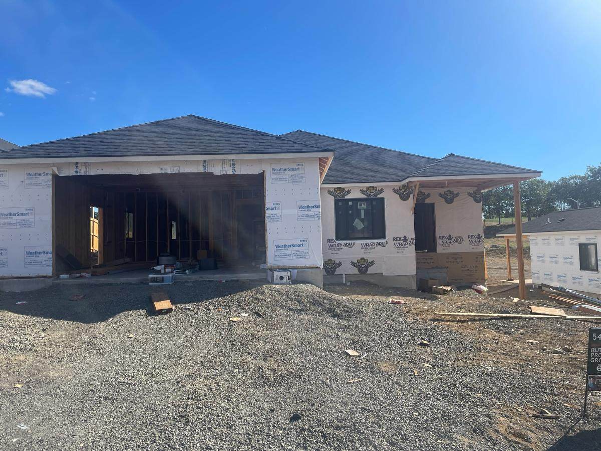 350 Arrowhead Trail - Photo 1