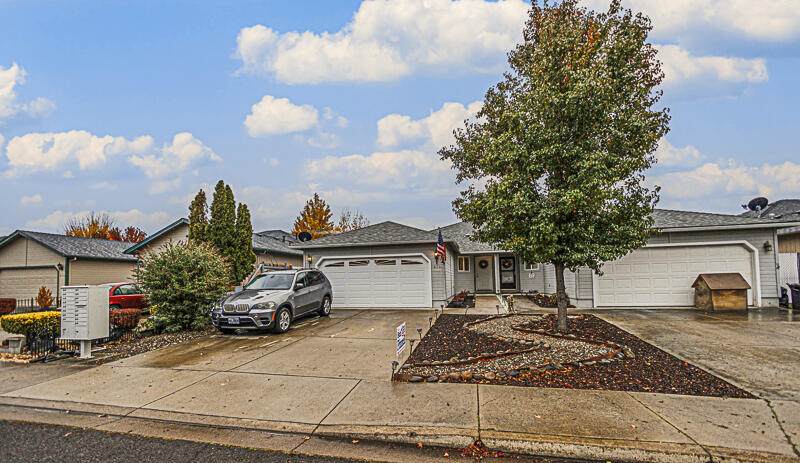 439 Crystal Drive - Photo 1