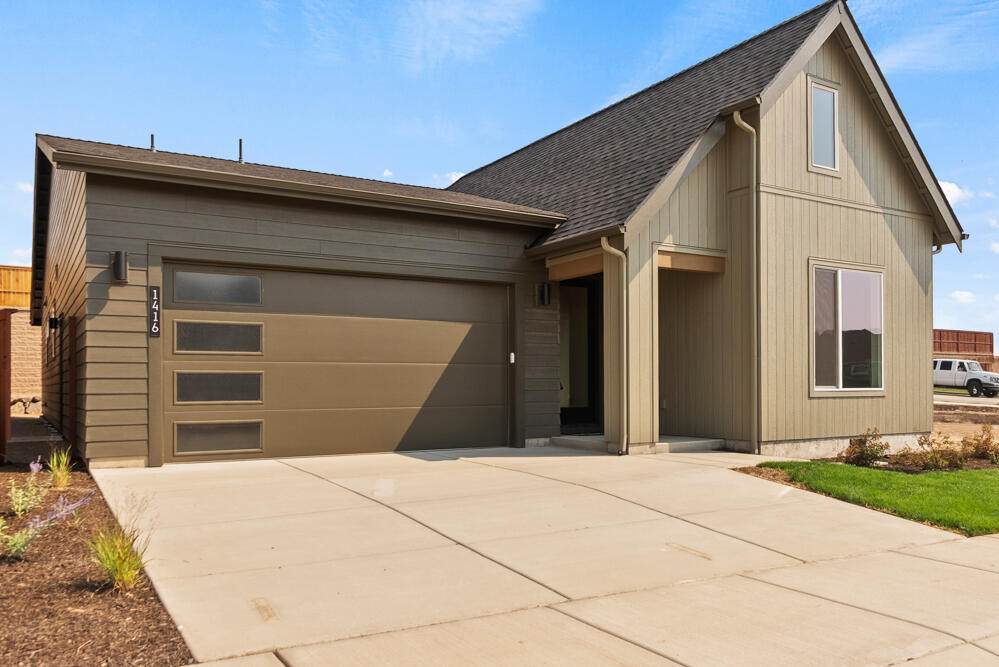 1416 Whistle Way - Photo 1