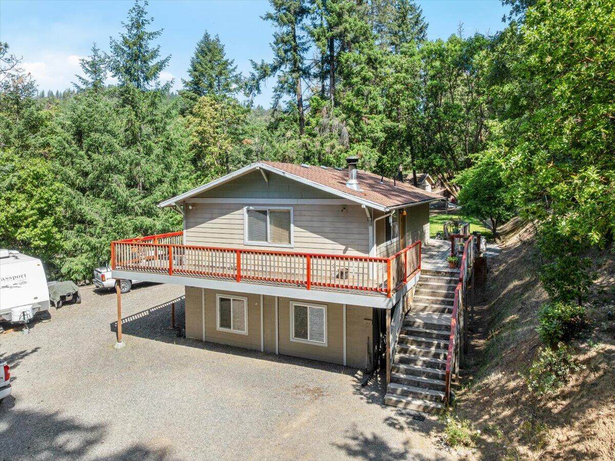 6041 Sterling Creek Road - Photo 1