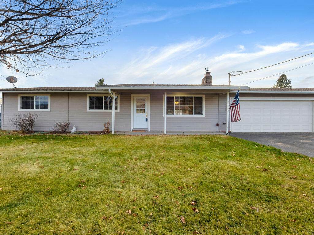 2780 Windsor Avenue - Photo 1