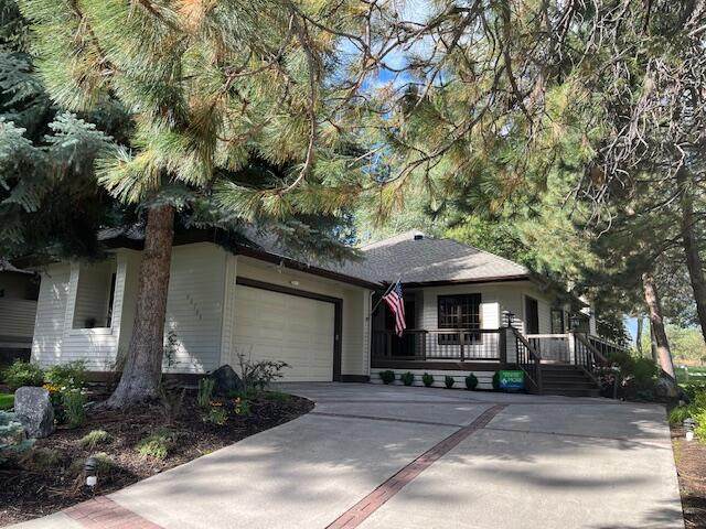 60785 Willow Creek Court - Photo 1