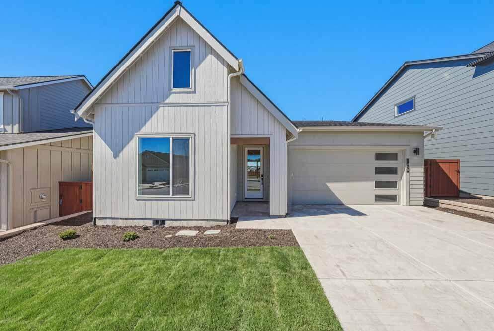 1459 Whistle Way - Photo 1