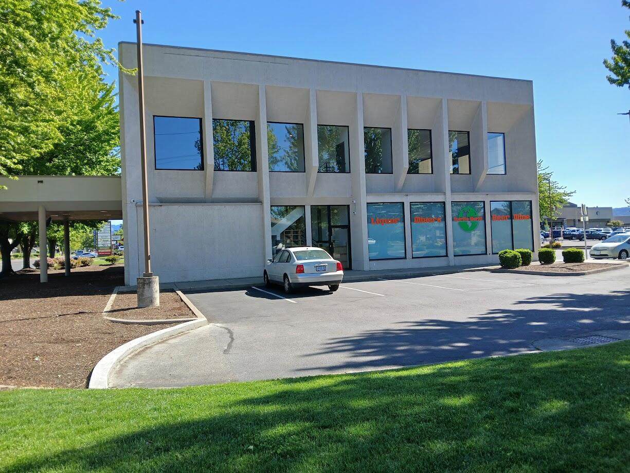 790 Stevens Street - Photo 1